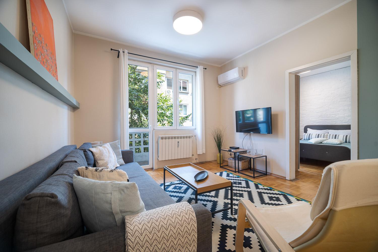 Cozy 1 Bdrm, Top Center, Solunska Near Vitoshka Street София Экстерьер фото
