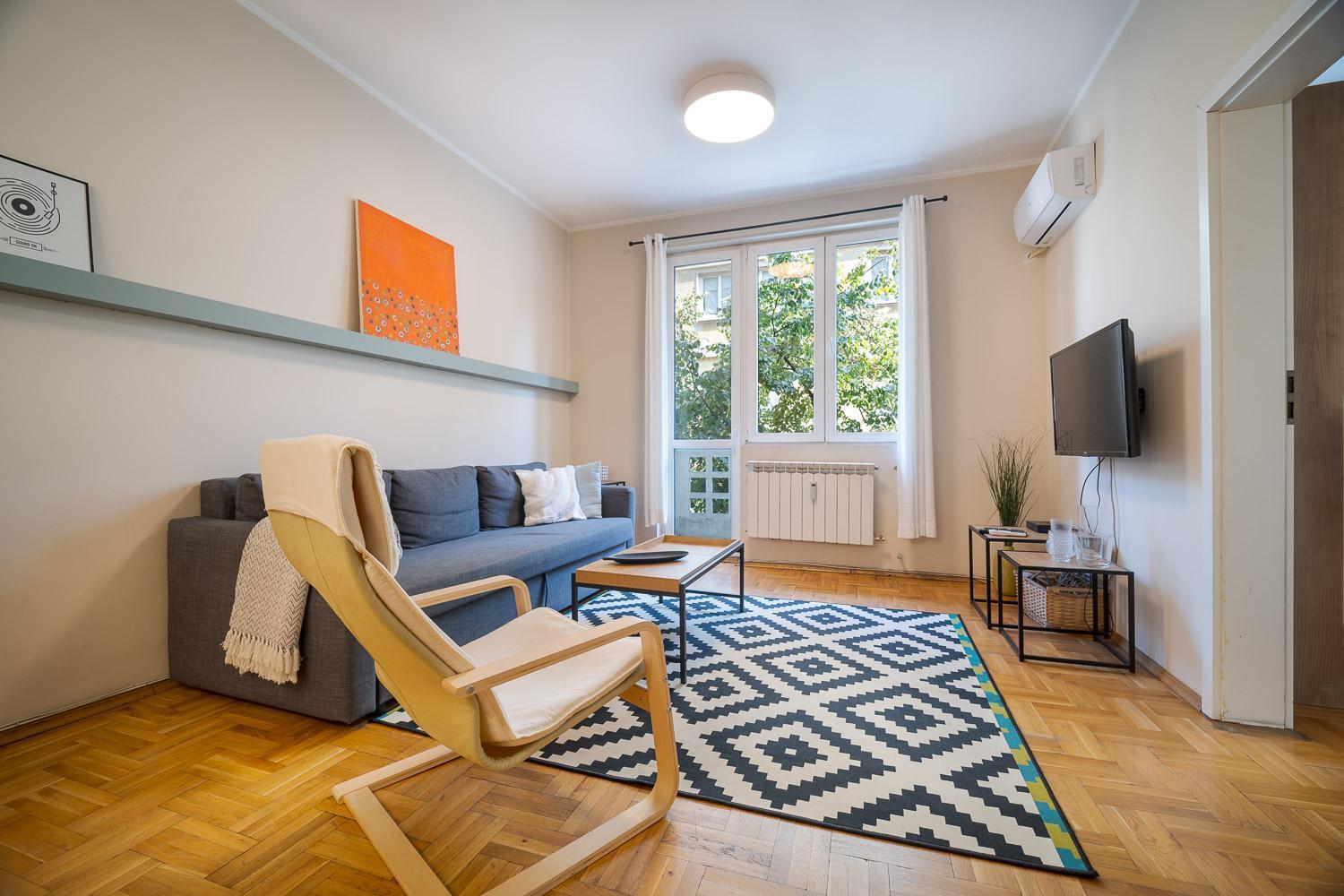 Cozy 1 Bdrm, Top Center, Solunska Near Vitoshka Street София Экстерьер фото